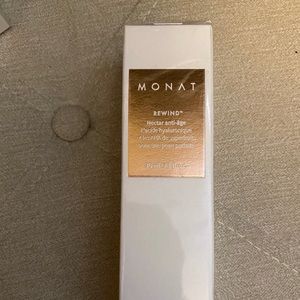 Monat Rewind Age Control nectar. New in box.